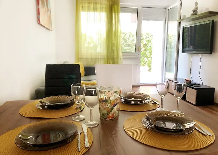 Dora Apartment